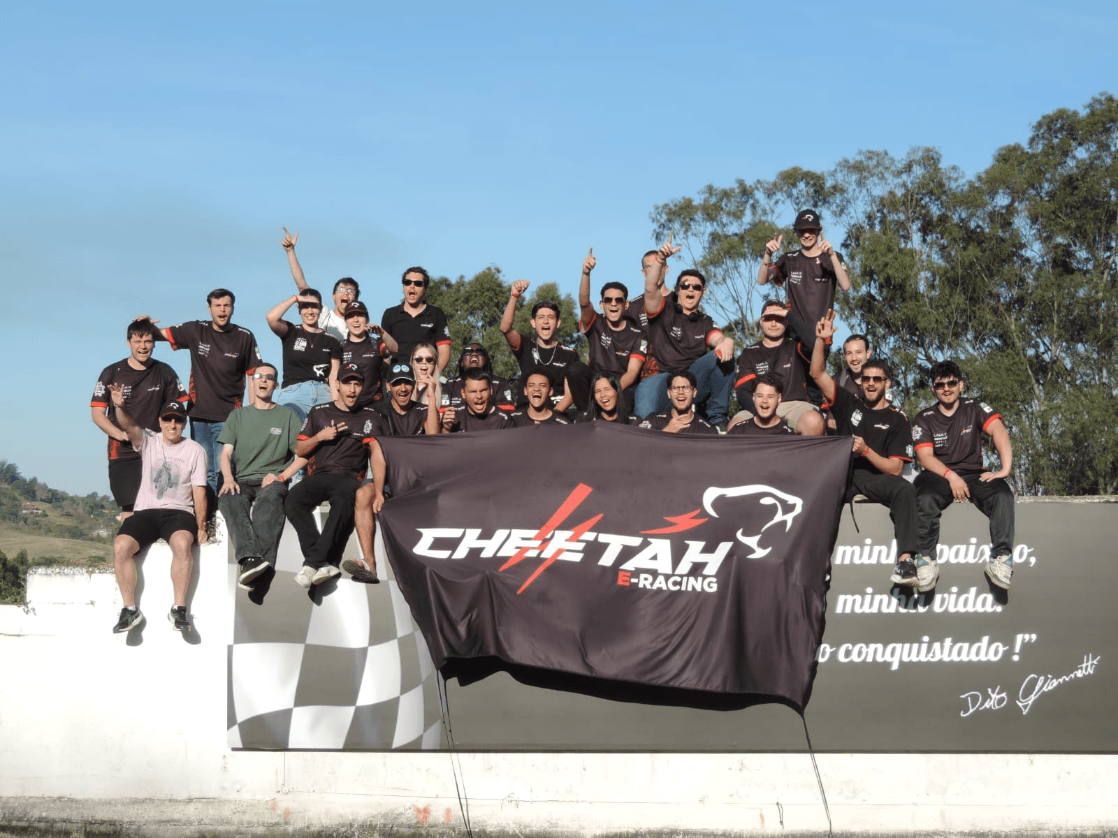 Equipe Cheetah E-Racing